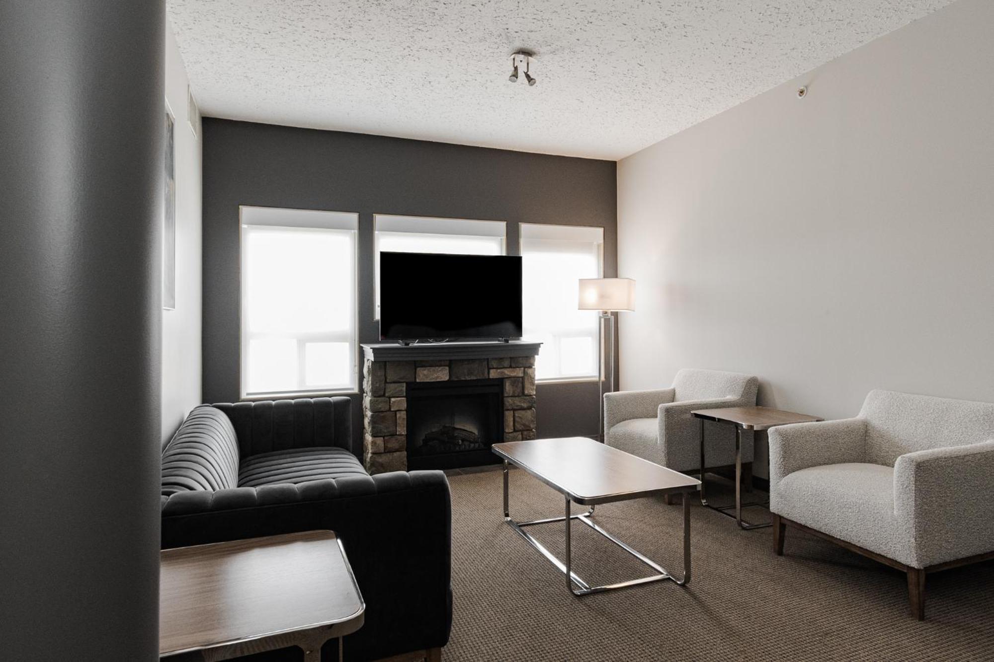 Premier Residence - Fort Mcmurray Eksteriør bilde