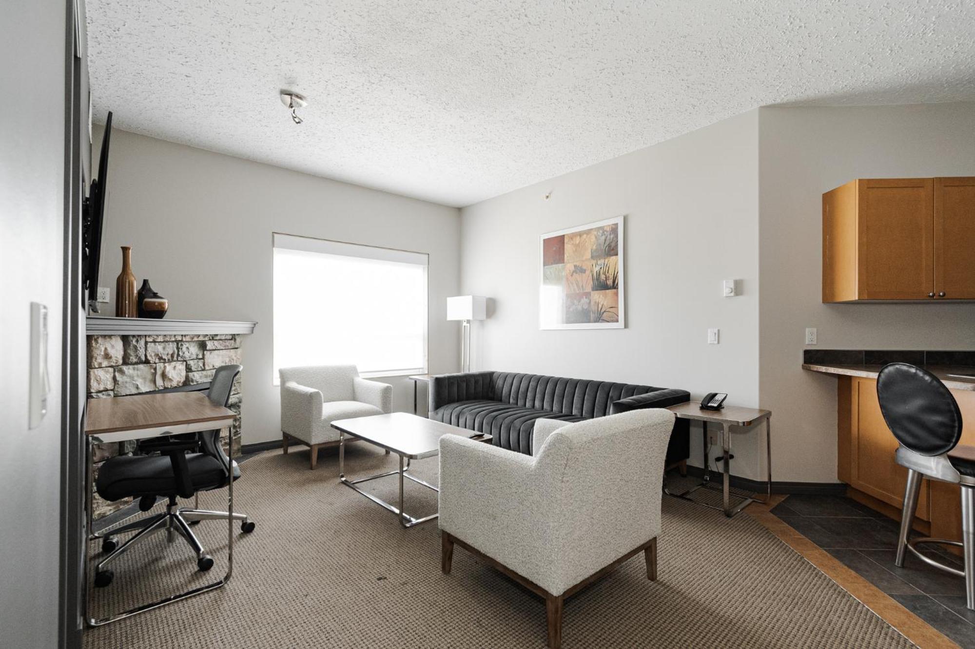 Premier Residence - Fort Mcmurray Eksteriør bilde